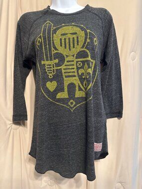 Castle Mama Matt Lyon Select Knight 2012 T-Shirt Size Med